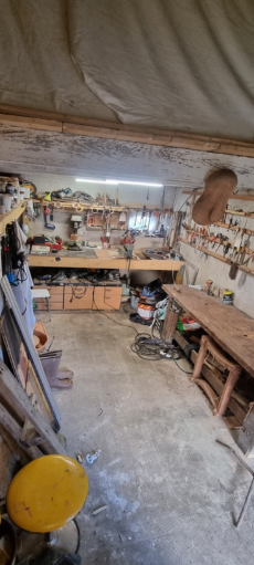 L'Atelier du Bas · 25 m², sol béton